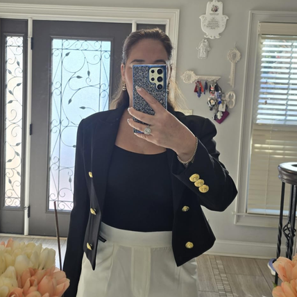 Review by Mónica